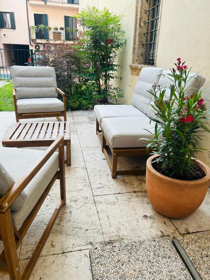 Apartment Vittoria *