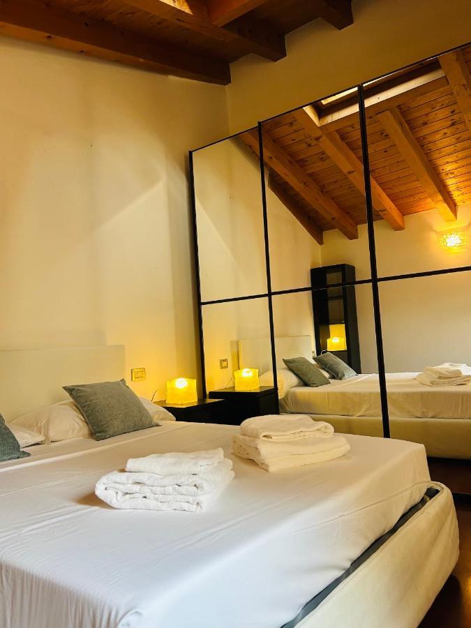 Vittoria Apartment *